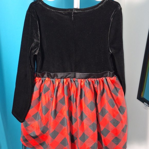Girl Dress Size Small 6/6X black/red - Picture 2 of 3